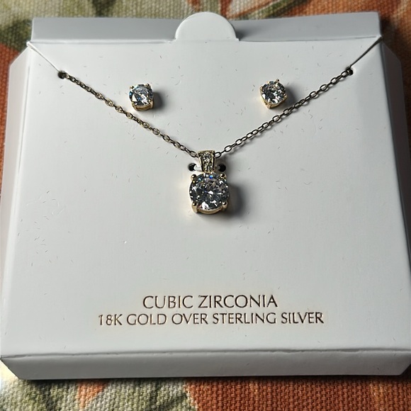 NWT Cubic Zirconiaia 18K Gold over sterling silver necklace and earrings set - Picture 1 of 7